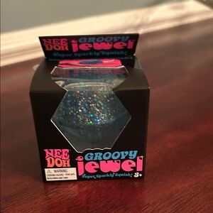 NeeDoh Groovy Jewel Sparkly Squish Toy
